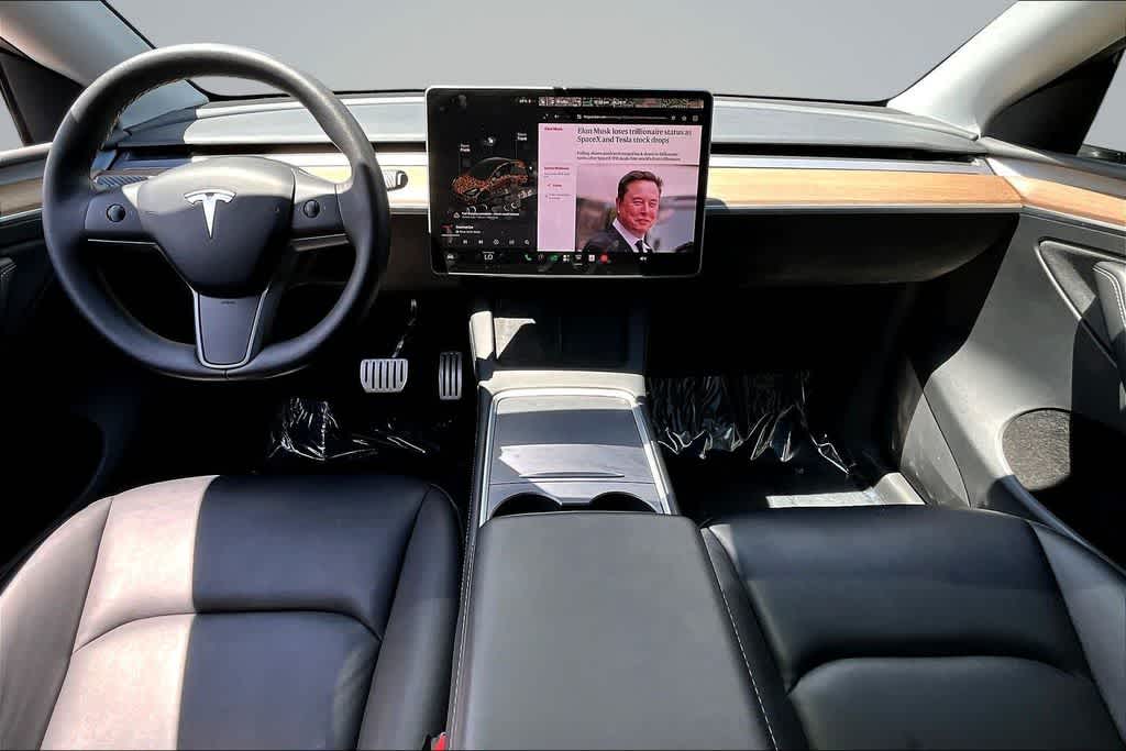 Thumbnail: 2023 Tesla Model Y - 15