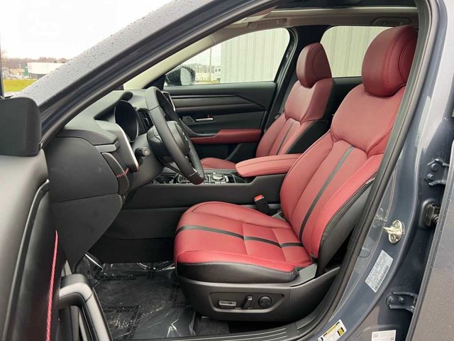 Thumbnail: 2026 Mazda CX-50 - 12