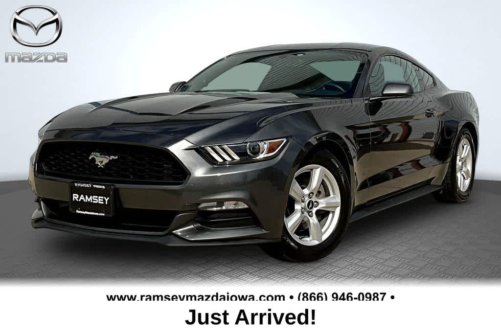 2017 Ford Mustang V6 Coupe's photo