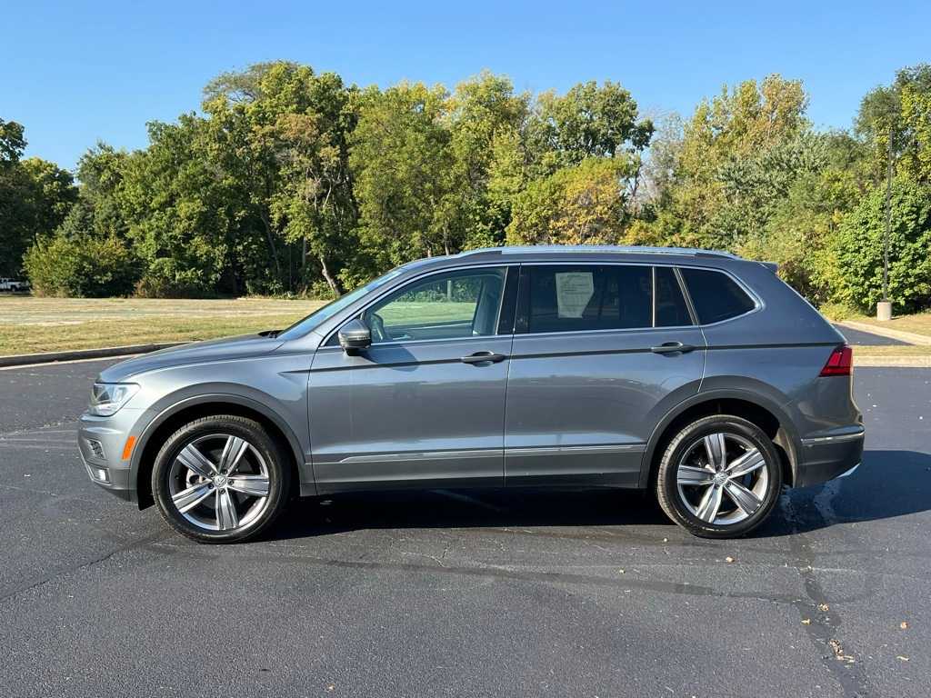 2021 Volkswagen Tiguan SEL photo 3