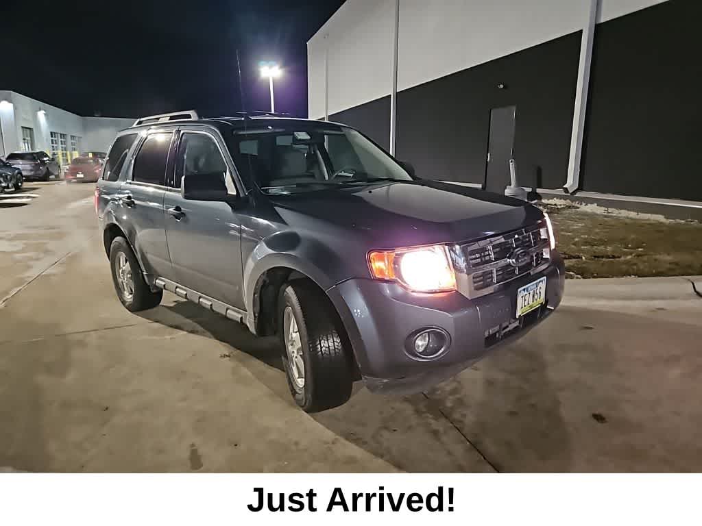Used 2011 Ford Escape XLT with VIN 1FMCU0DG5BKA60741 for sale in Urbandale, IA