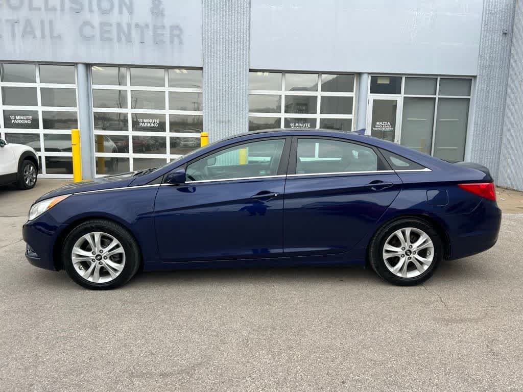 Used 2011 Hyundai Sonata GLS Sedan
