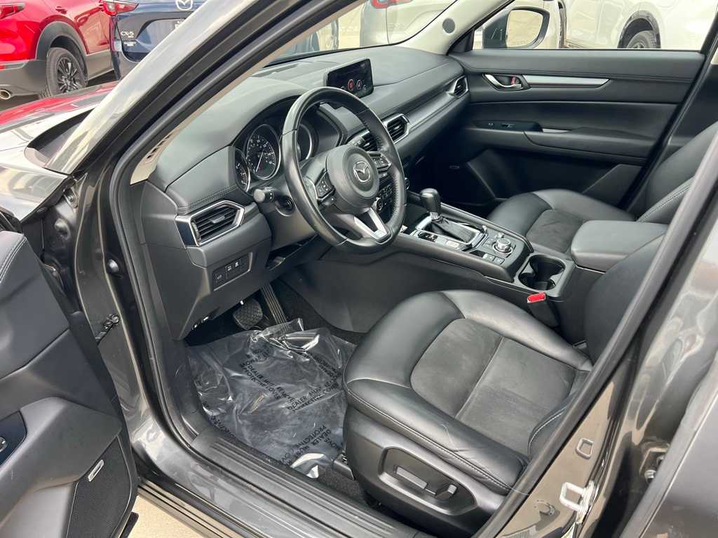 2018 Mazda CX-5 Touring photo 2