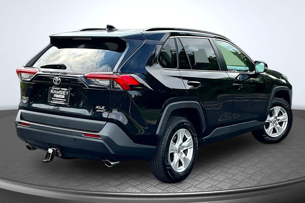 Thumbnail: 2021 Toyota RAV4 - 2