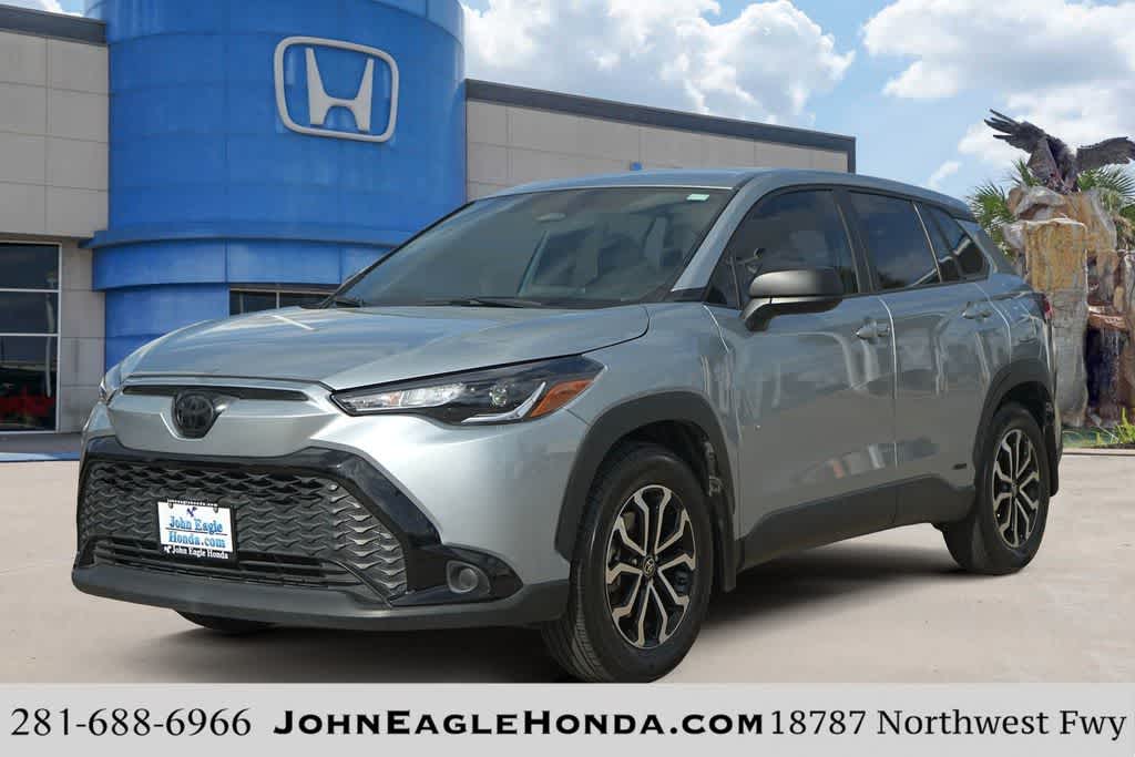 2024 Toyota Corolla Cross Hybrid S AWD's photo