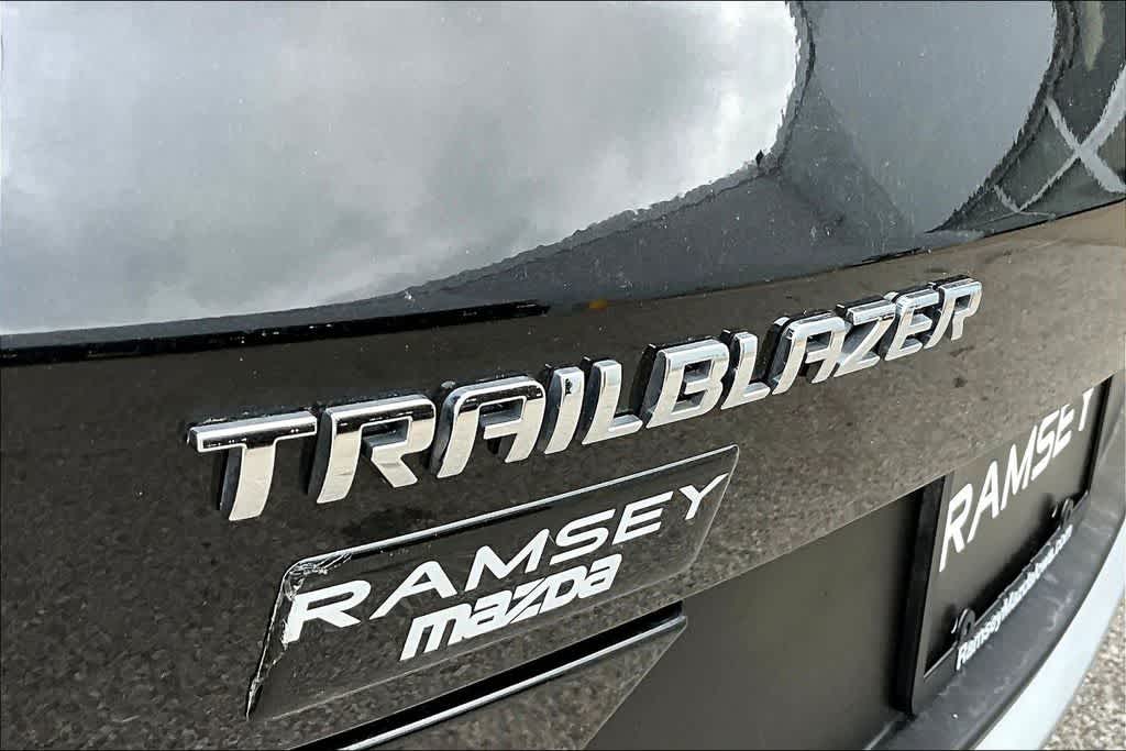 Thumbnail: 2023 Chevrolet TrailBlazer - 30
