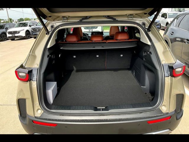 2026 Mazda CX-50 Premium Plus - Photo 10
