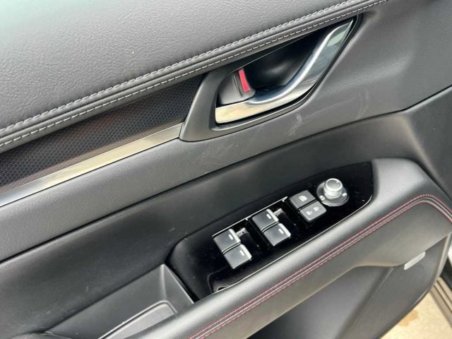 Thumbnail: 2025 Mazda CX-5 - 13