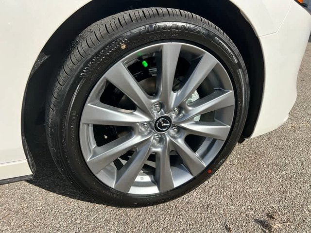 Thumbnail: 2026 Mazda Mazda3 - 10