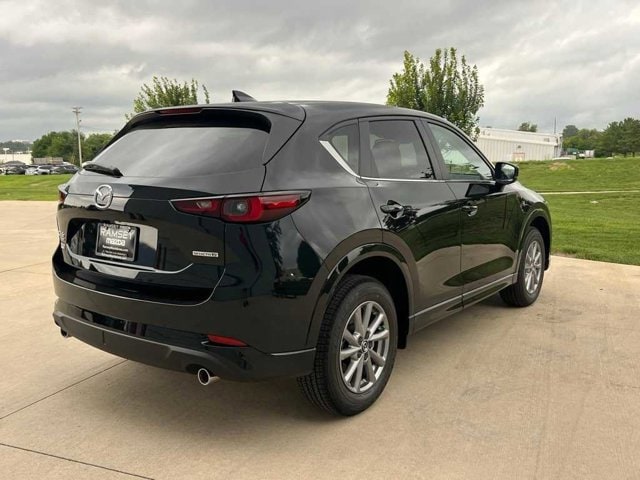 Thumbnail: 2025 Mazda CX-5 - 6