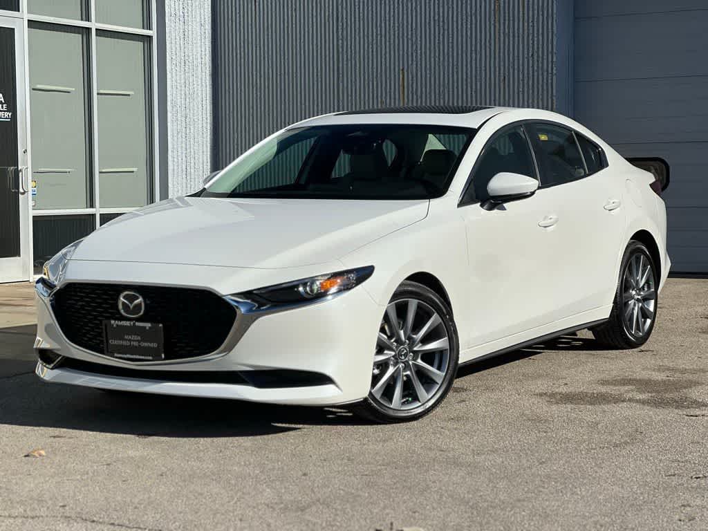 2025 Mazda Mazda3 Preferred's photo