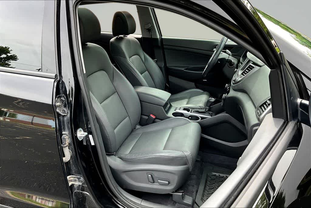 Thumbnail: 2018 Hyundai Tucson - 6