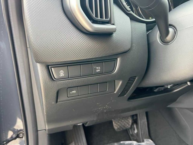 Thumbnail: 2025 Mazda CX-50 - 13