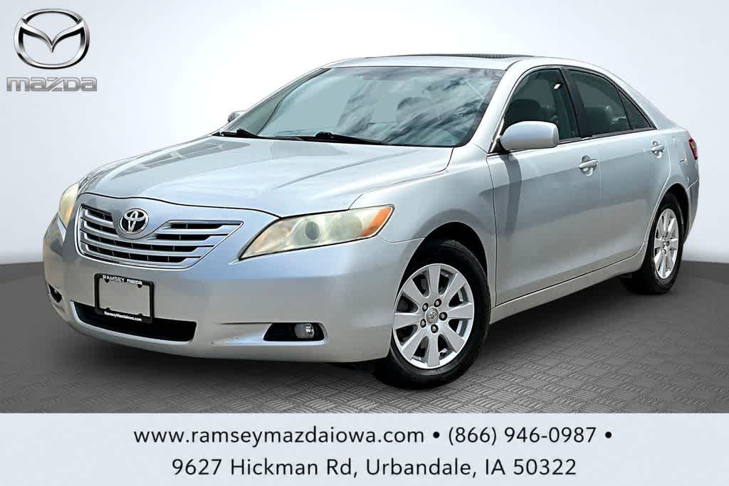 2007 Toyota Camry XLE -
                  Urbandale, IA
