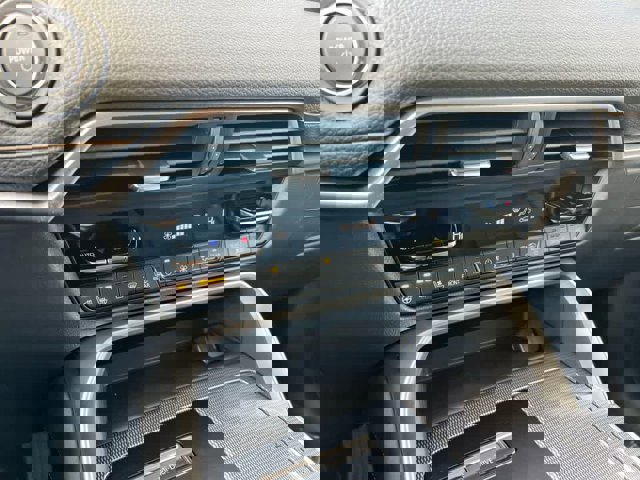 Thumbnail: 2026 Mazda CX-70 - 34