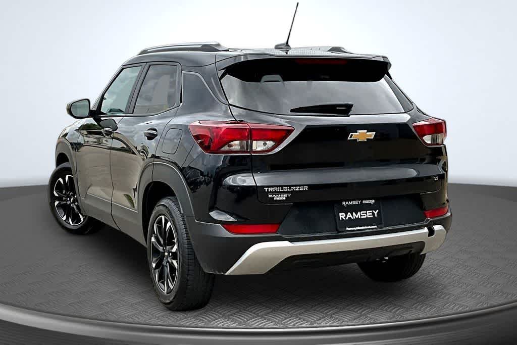 Thumbnail: 2023 Chevrolet TrailBlazer - 10