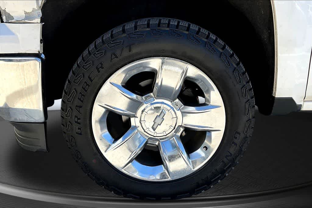 Thumbnail: 2015 Chevrolet Silverado 1500 - 8