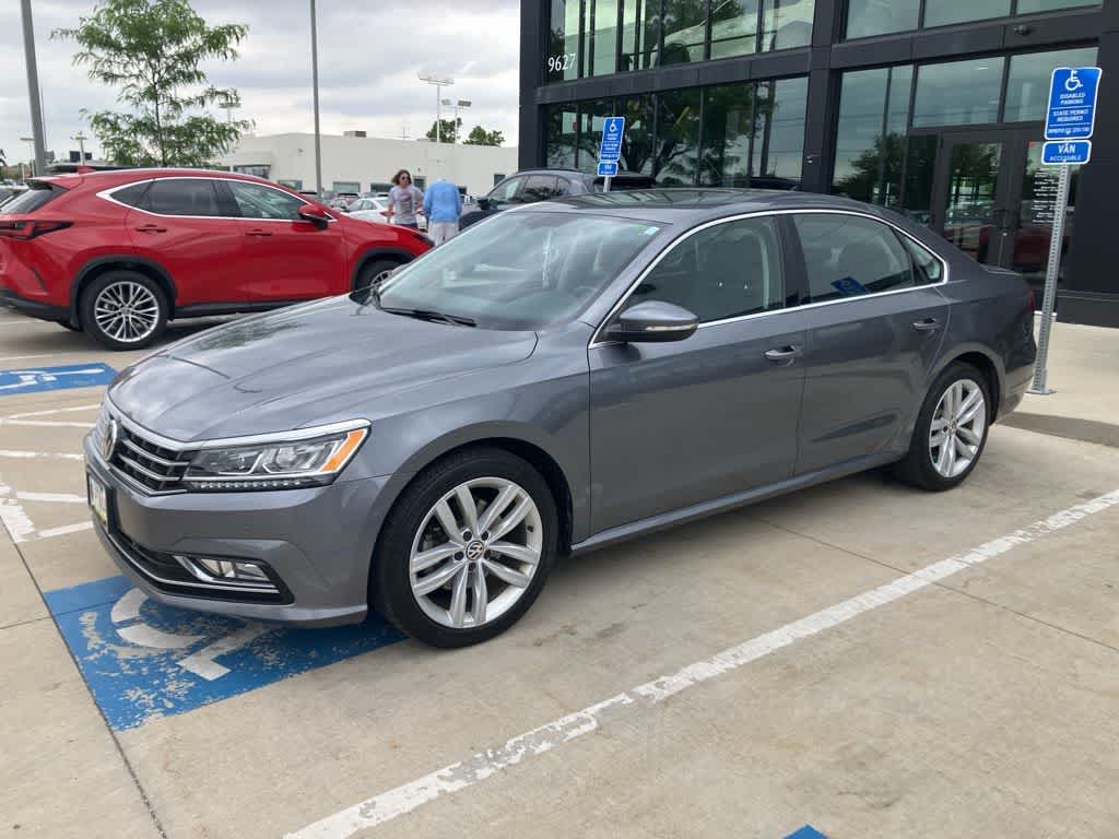 2018 Volkswagen Passat 2.0T SE w/ Technology Auto's photo