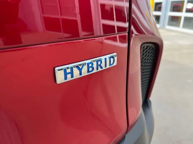 Thumbnail: 2026 Mazda CX-50 - 12