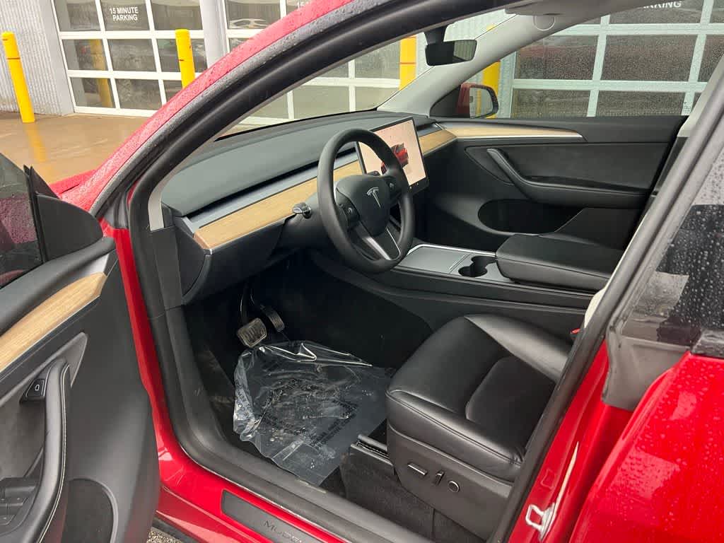 Used 2022 Tesla Model Y Long Range with VIN 7SAYGDEE7NA012956 for sale in Urbandale, IA