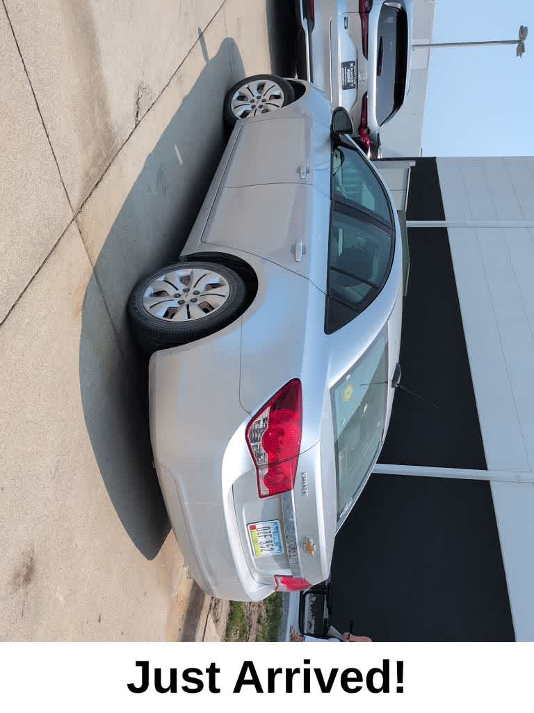 Used 2016 Chevrolet Cruze Limited LS with VIN 1G1PC5SHXG7214977 for sale in Urbandale, IA