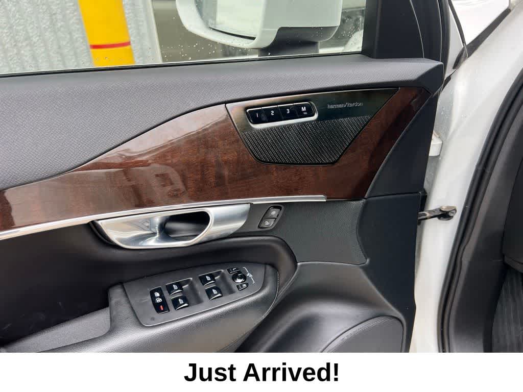 2019 Volvo XC90 Momentum - Photo 6