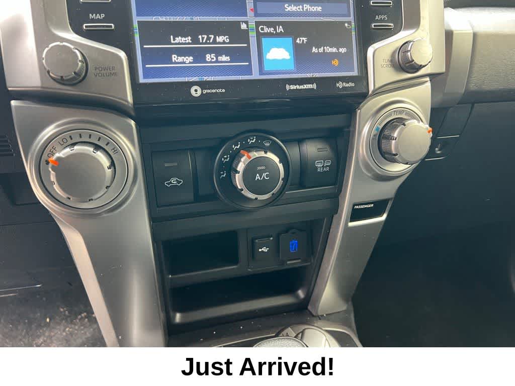 2022 Toyota 4Runner TRD Sport - Photo 18