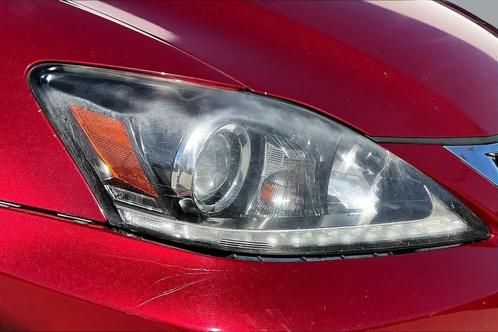 Thumbnail: 2011 Lexus IS - 28