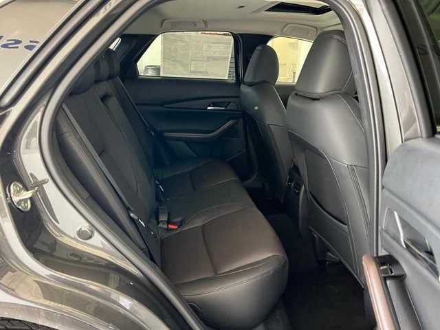 2025 Mazda CX-30 Premium 18