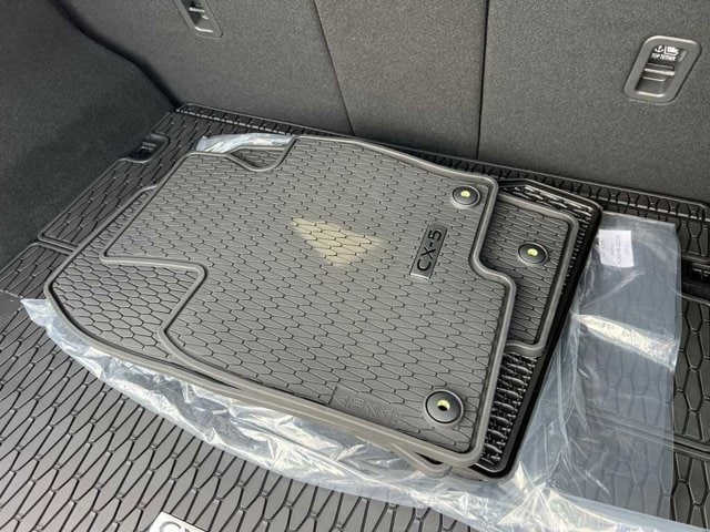 Thumbnail: 2025 Mazda CX-5 - 21