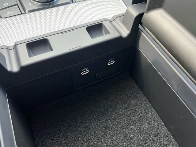 Thumbnail: 2026 Mazda CX-70 - 33