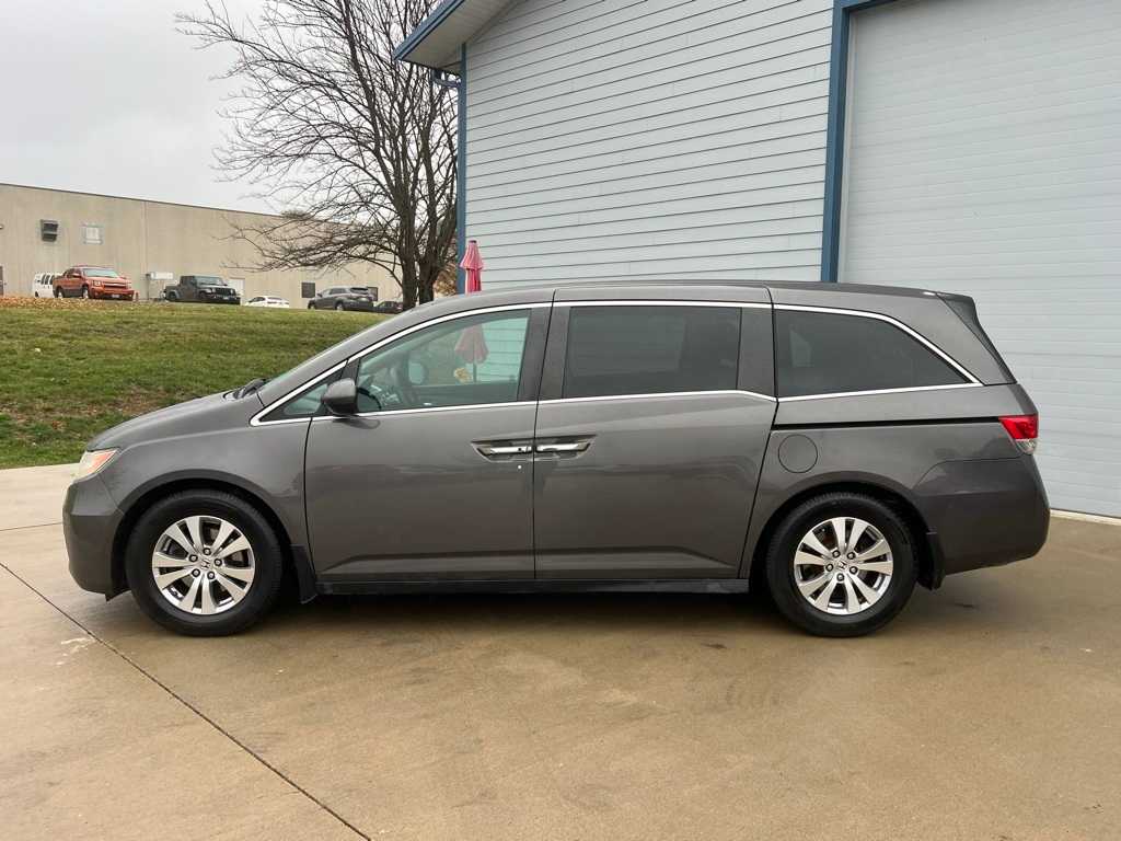 2014 Honda Odyssey EX photo 3