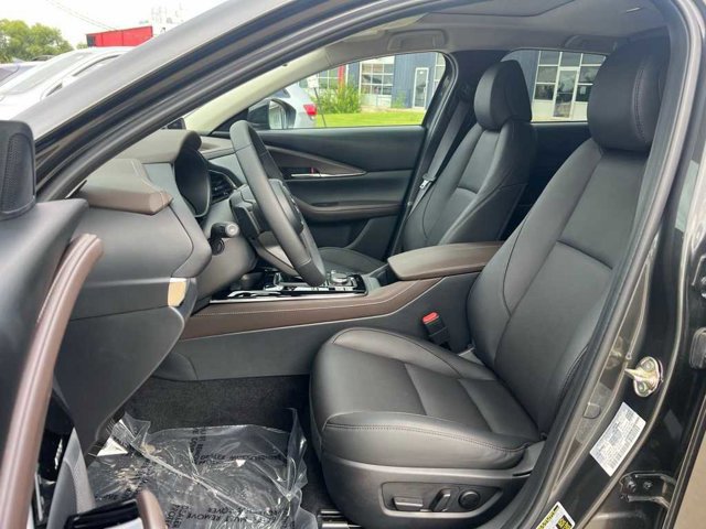 Thumbnail: 2025 Mazda CX-30 - 11