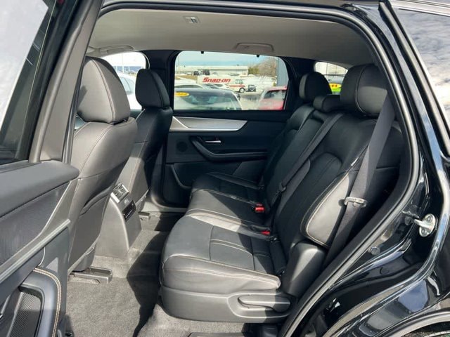 Thumbnail: 2026 Mazda CX-70 - 16