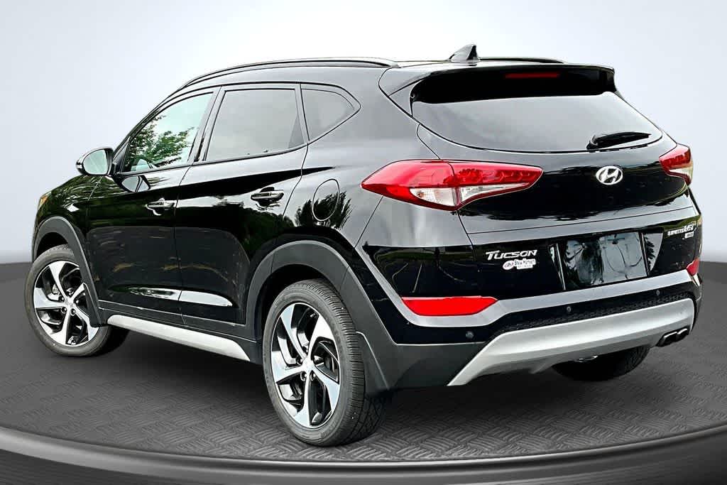 Thumbnail: 2018 Hyundai Tucson - 10