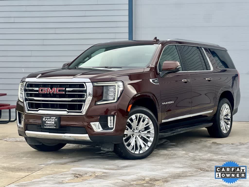 2022 GMC Yukon XL SLT's photo