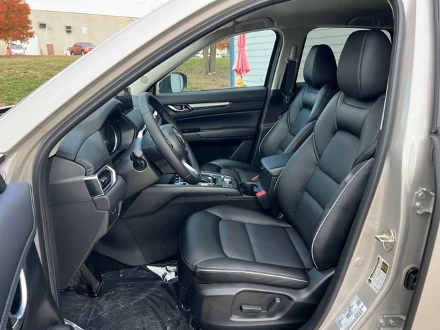 Thumbnail: 2025 Mazda CX-5 - 12