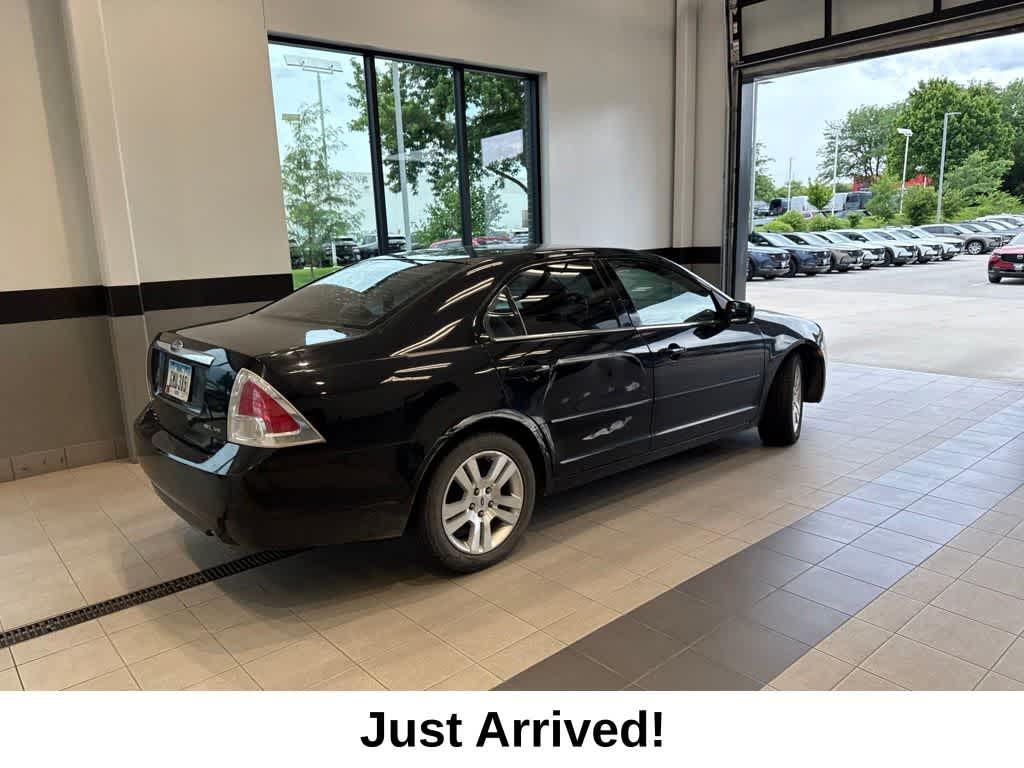 Thumbnail: 2006 Ford Fusion - 2