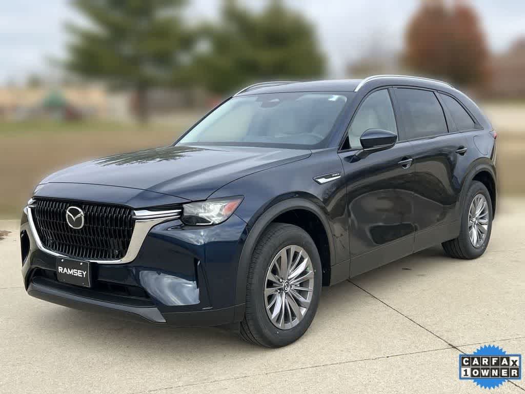 2025 Mazda CX-90 Preferred Package's photo