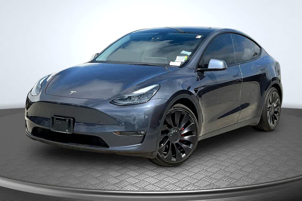 2022 Tesla Model Y Performance Dual Motor All-Wheel Drive's photo