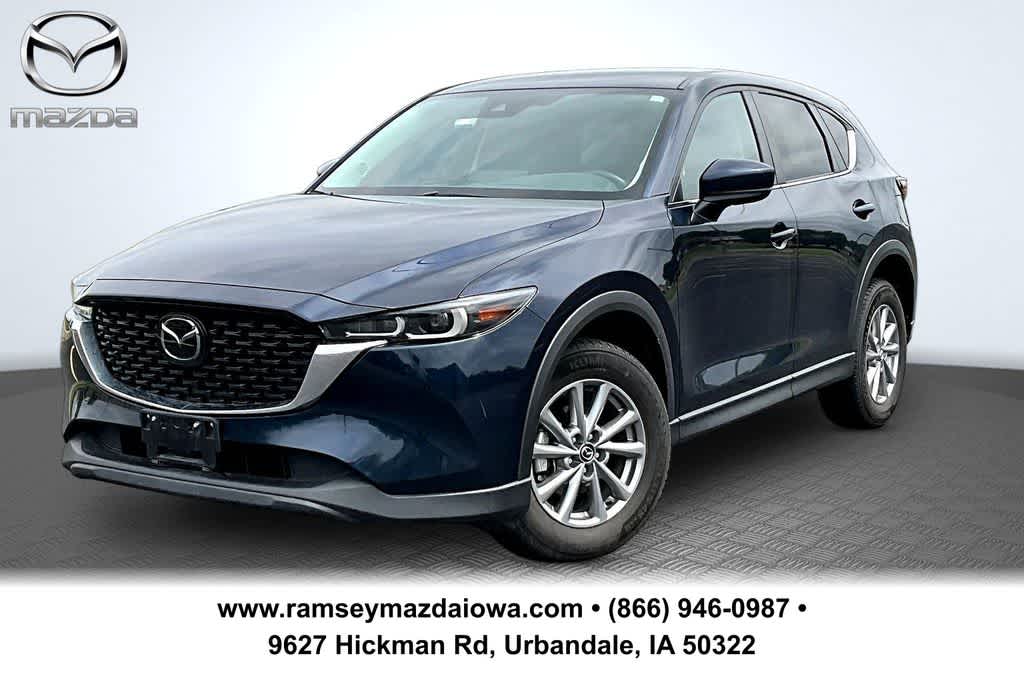 2022 Mazda CX-5 S Select Package Auto AWD's photo