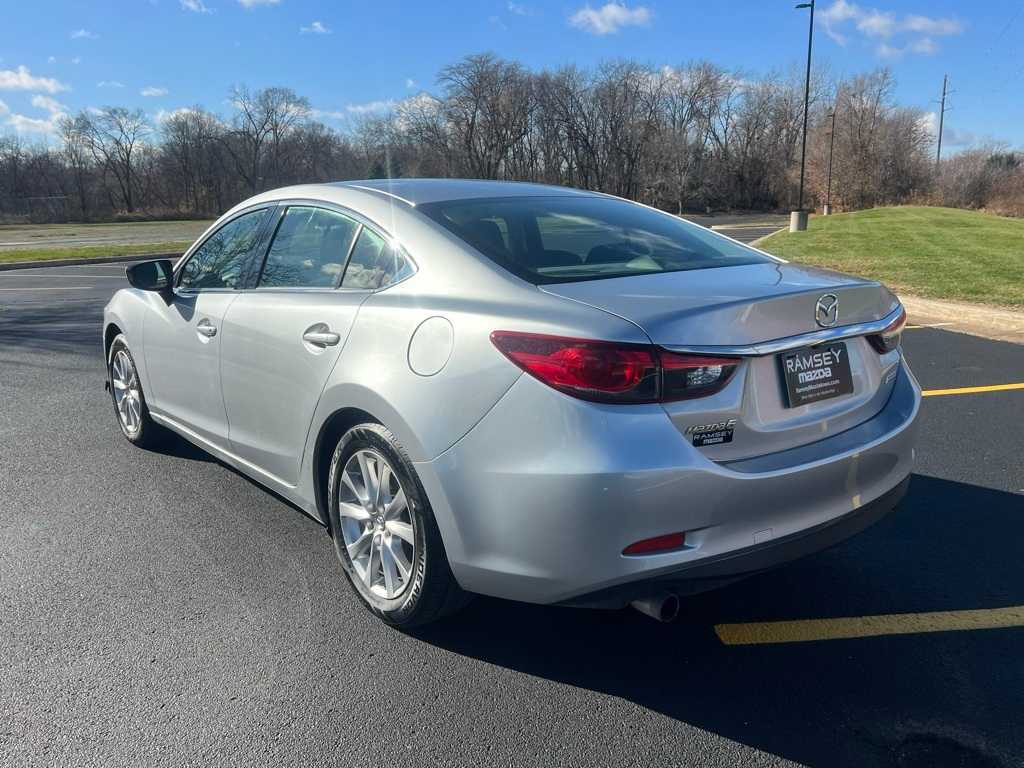 2016 Mazda Mazda6 i Sport photo 2