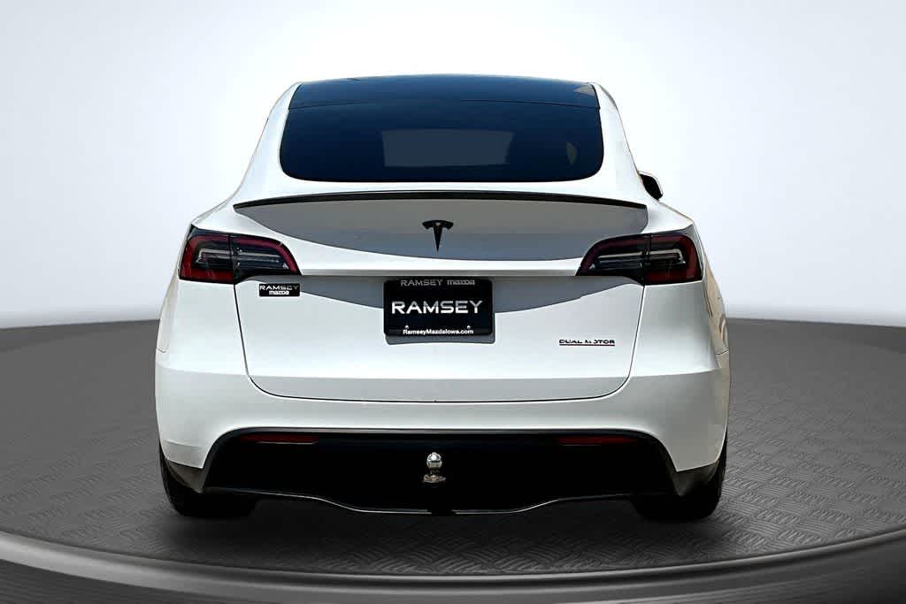 Thumbnail: 2023 Tesla Model Y - 4