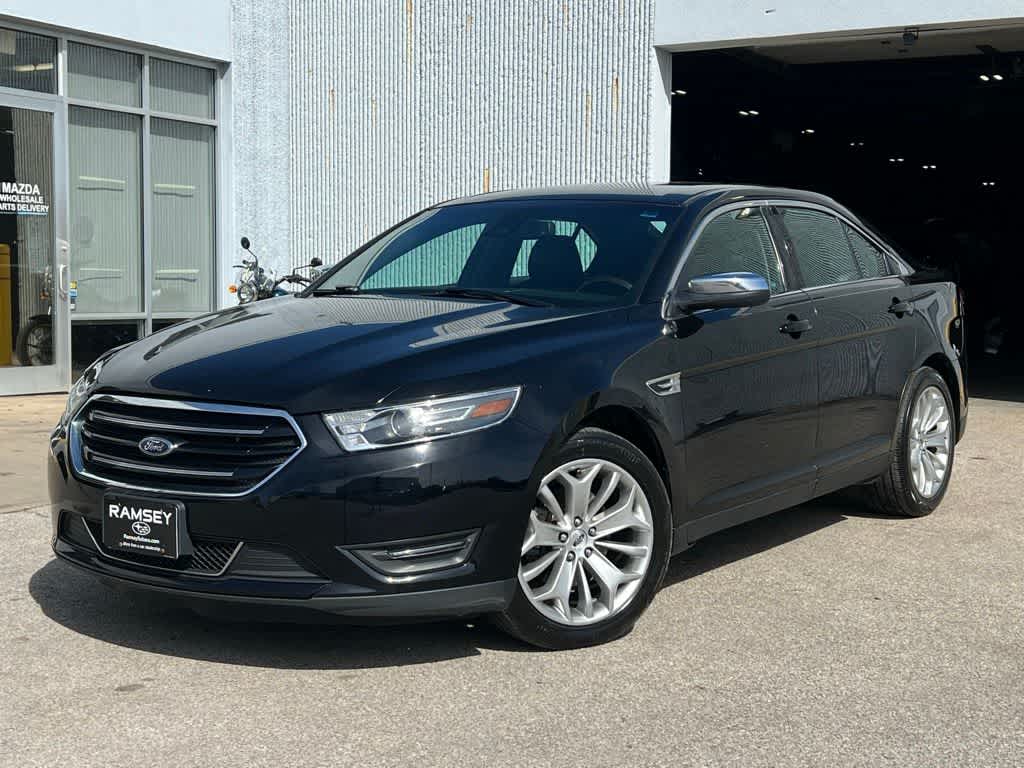 2017 Ford Taurus Limited
