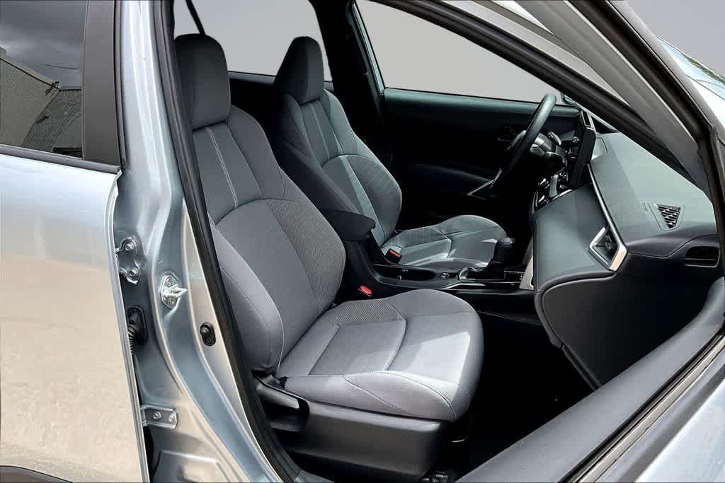 2024 Toyota Corolla Cross S - Photo 7