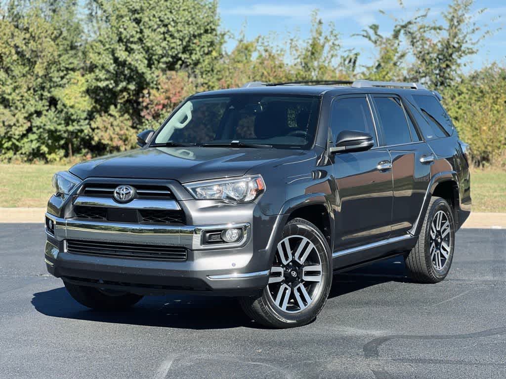 2020 Toyota 4Runner Limited's photo