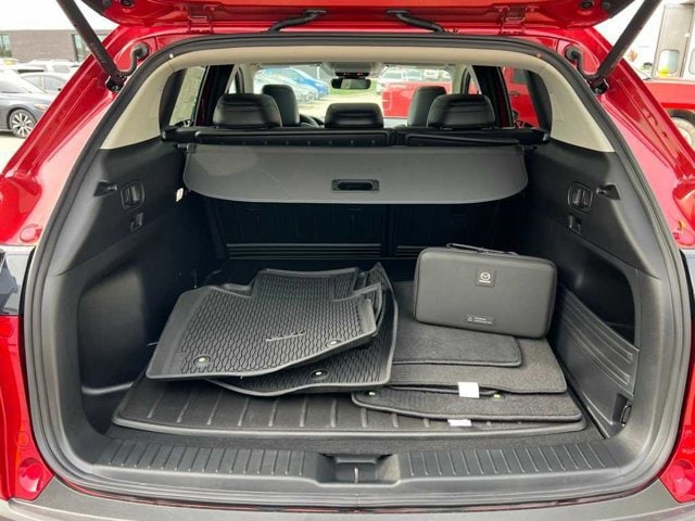 Thumbnail: 2026 Mazda CX-50 - 23