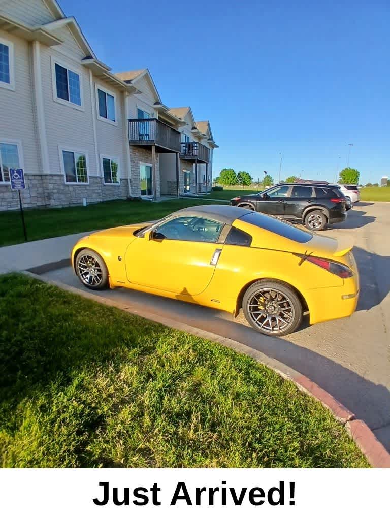 Thumbnail: 2005 Nissan Z - 4