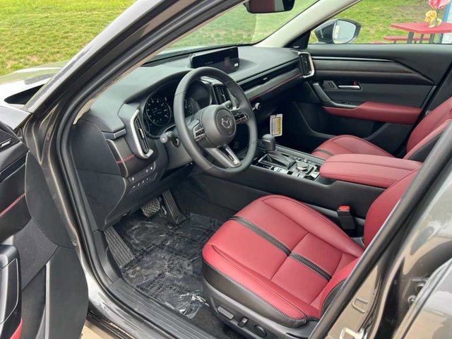 2025 Mazda CX-50 Premium photo 2