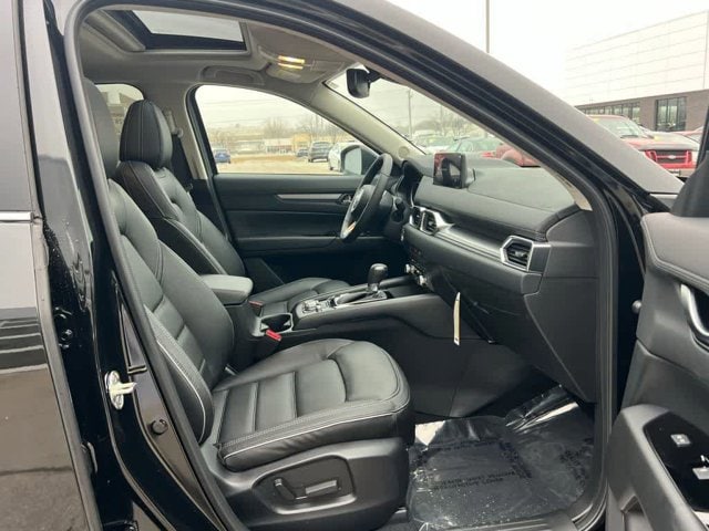 Thumbnail: 2025 Mazda CX-5 - 21